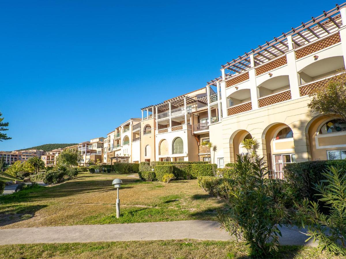 Apartment Village Cap Esterel - L'Esquinade-32 By Interhome Сен-Рафаэль Экстерьер фото