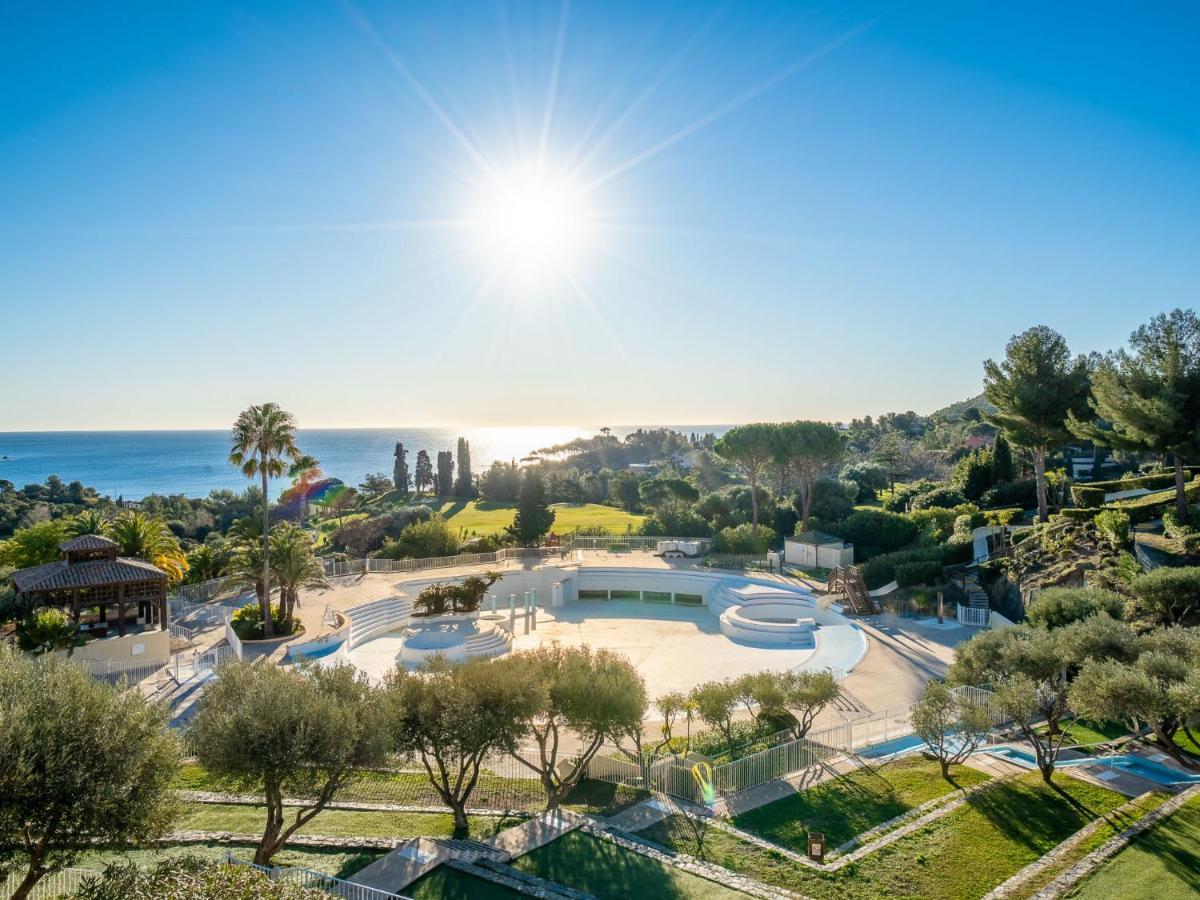 Apartment Village Cap Esterel - L'Esquinade-32 By Interhome Сен-Рафаэль Экстерьер фото