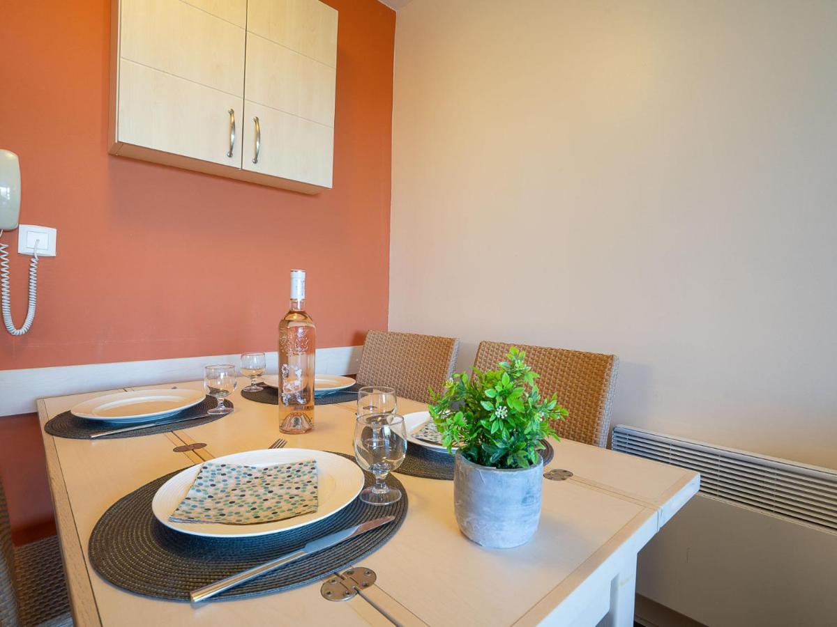 Apartment Village Cap Esterel - L'Esquinade-32 By Interhome Сен-Рафаэль Экстерьер фото