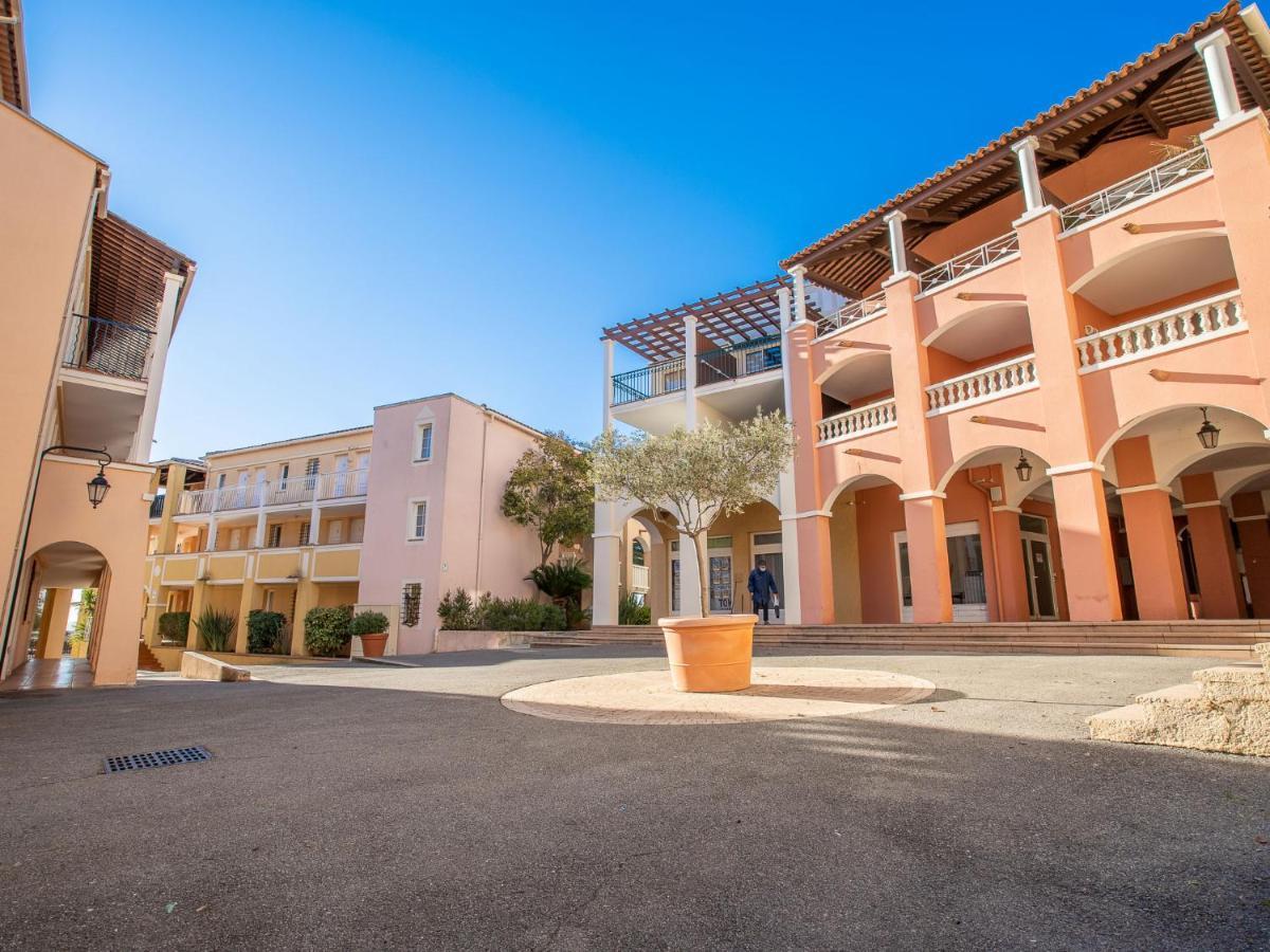 Apartment Village Cap Esterel - L'Esquinade-32 By Interhome Сен-Рафаэль Экстерьер фото